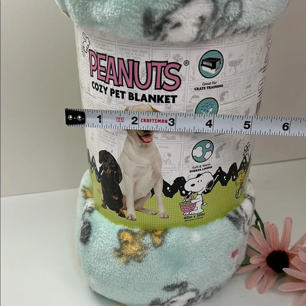 Peanuts Snoopy Pet Blanket 40”x50” soft and cozy cute Easter design NWT!